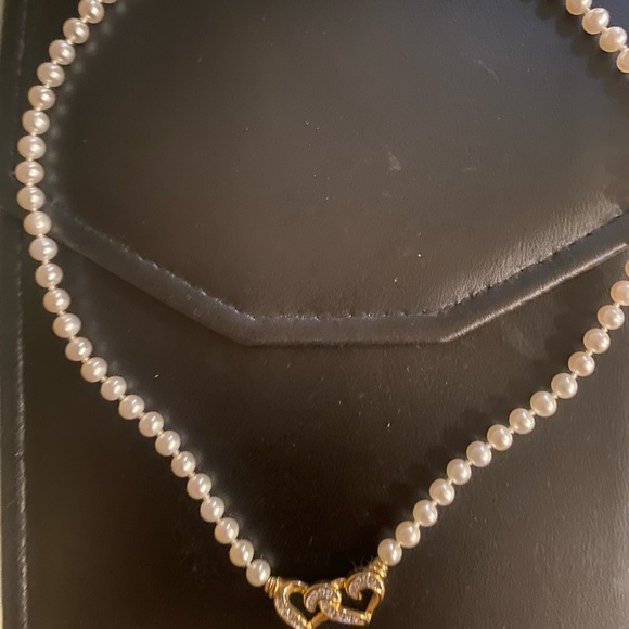14K Gold Double Heart Pearl and Diamond Necklace - Picture 2 of 5